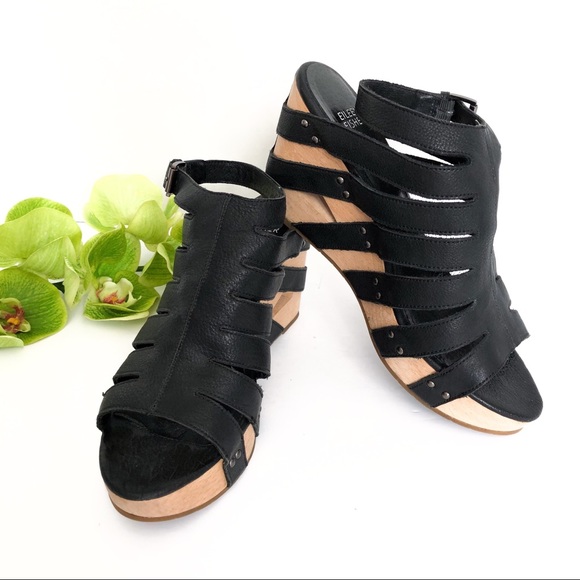 Eileen Fisher Shoes - {EILEEN FISHER} Black Strappy Wooden Wedge Sandals